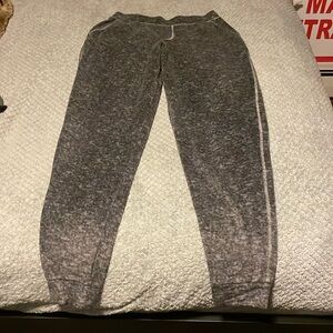 women’s sweatpants